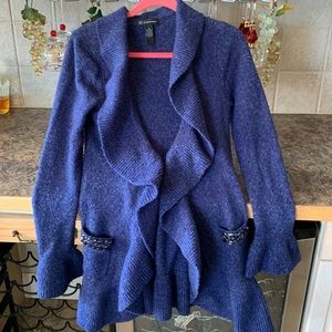 Gorgeous long sweater great with leggings or skinny jeans, very warm size M.